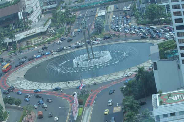  MACET JAKARTA: Bundaran HI-MH Thamrin Ditutup Simulasi Pemilu, Warga Protes